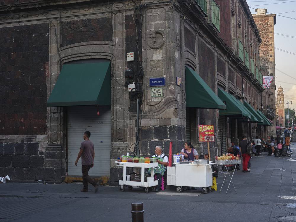 Imagen 16 — De comal, estampa y piedra